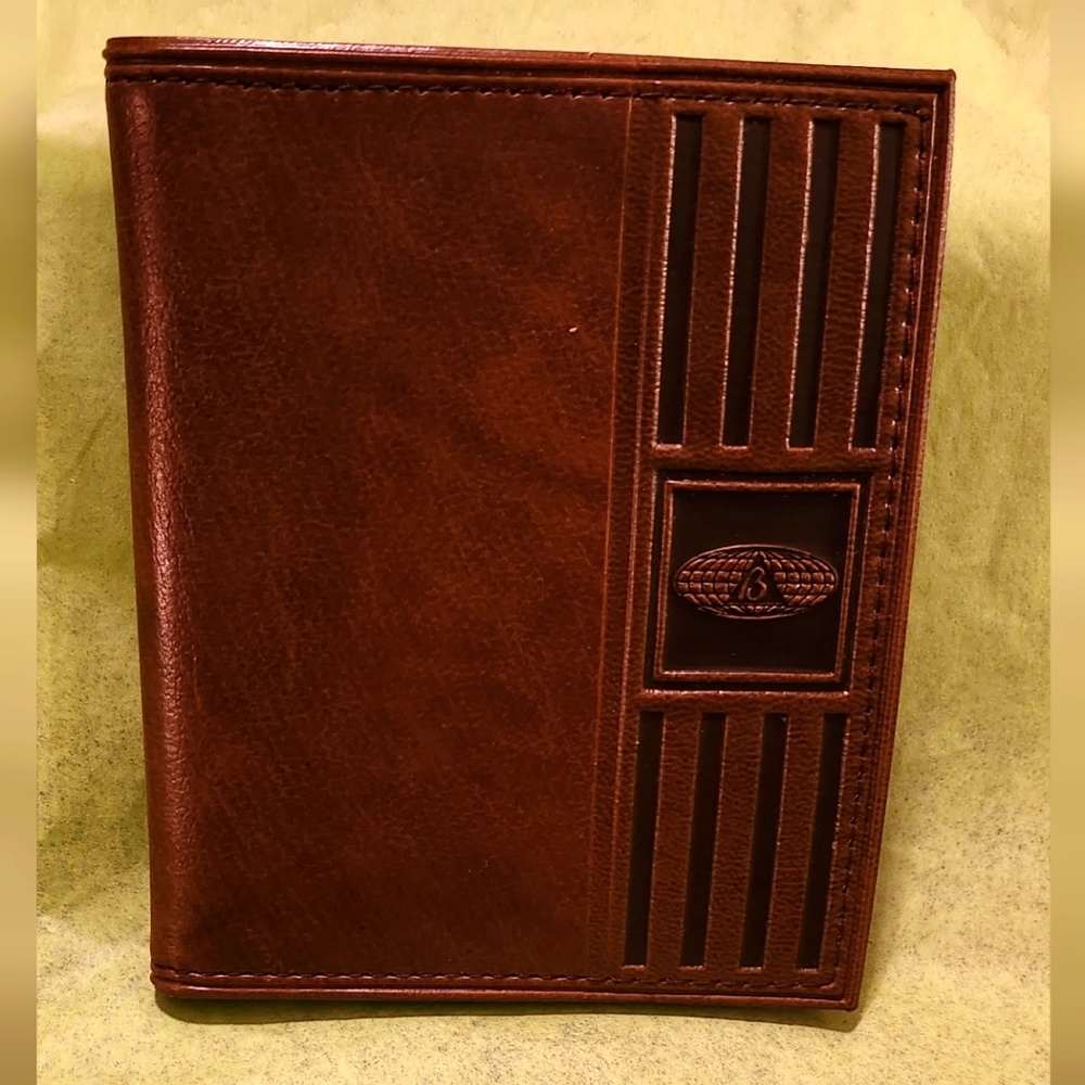 Vitron Men's Bifold Brown & Root Wallet Brown NWT
